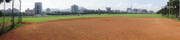 成美右岸河濱公園&nbsp;&nbsp;壘球場_8
