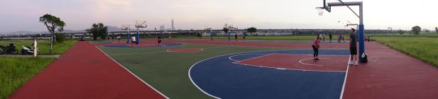 美堤河濱公園&nbsp;&nbsp;籃球場4面_6